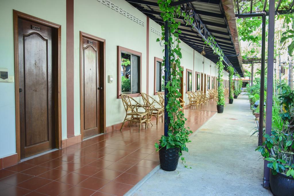 Zana Beach Guesthouse Sihanoukville Extérieur photo