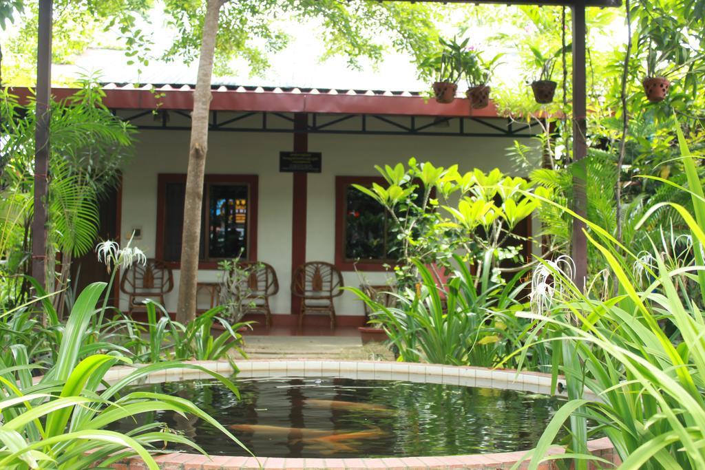 Zana Beach Guesthouse Sihanoukville Extérieur photo