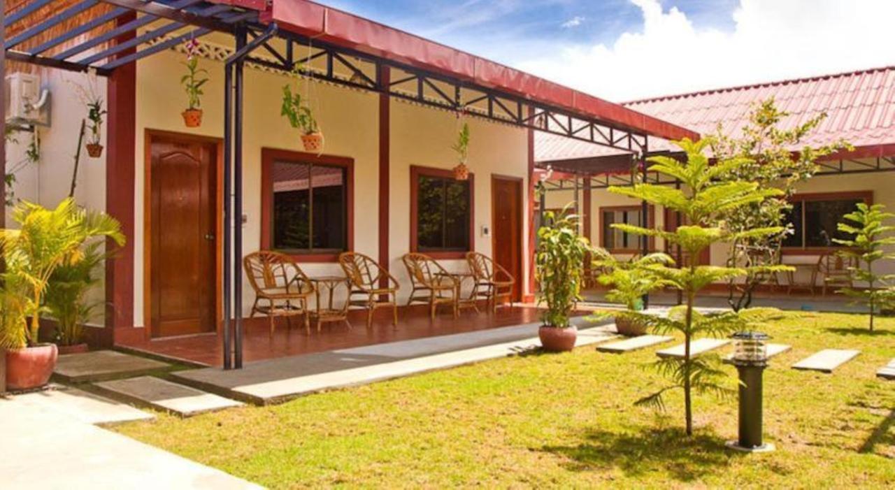 Zana Beach Guesthouse Sihanoukville Extérieur photo